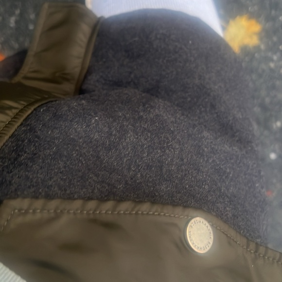 BCBG parka so warm - Picture 6 of 8